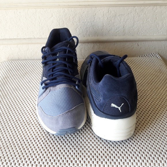 Puma - Picture 3 of 3